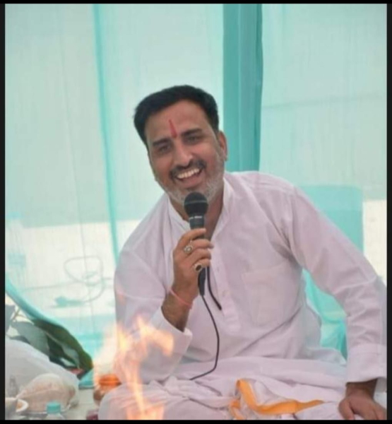 Pandit Murtiram Anand Vardhan Nautiyal Jyotishachary 